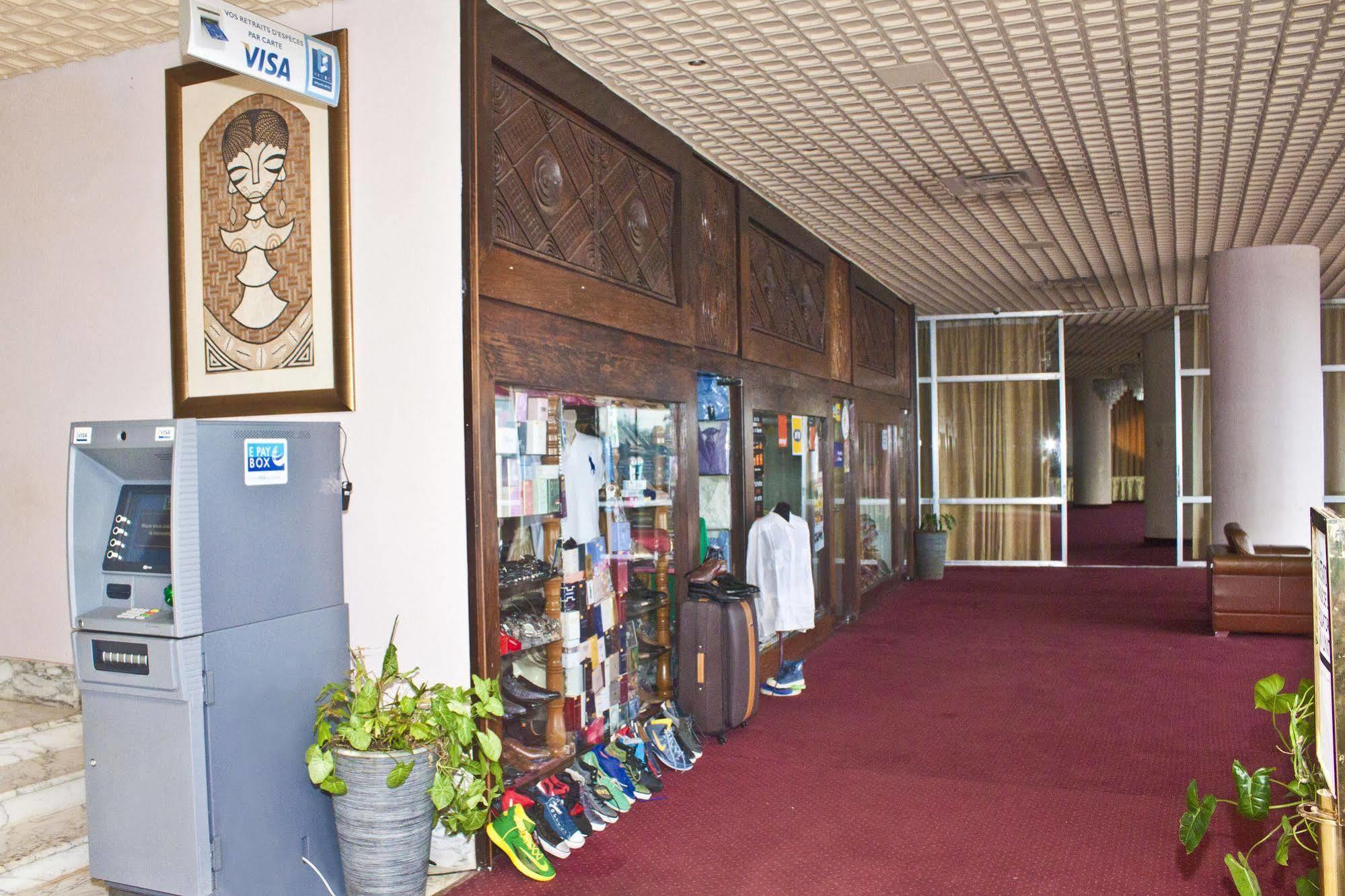 Hotel Mont Febe Yaoundé Exterior foto